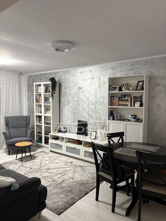 Apartament de închiriat NOU pe Calea Aradului / complet...