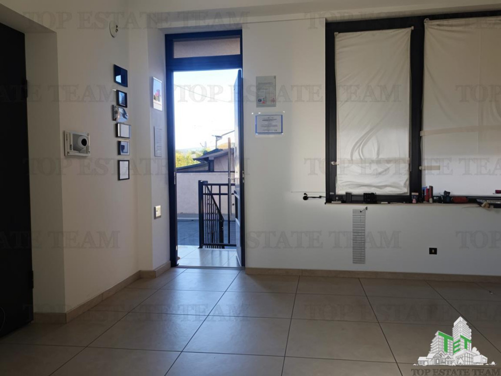 Spatiu comercial modern - 60 mp, cu vizibilitate excelenta,