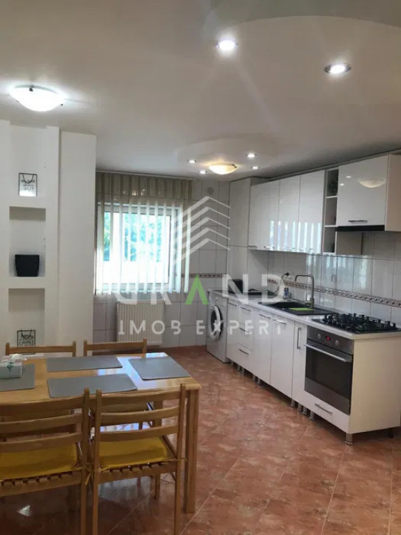 Ap 2 camere DECOMANDAT, BALCON, zona Zorilor