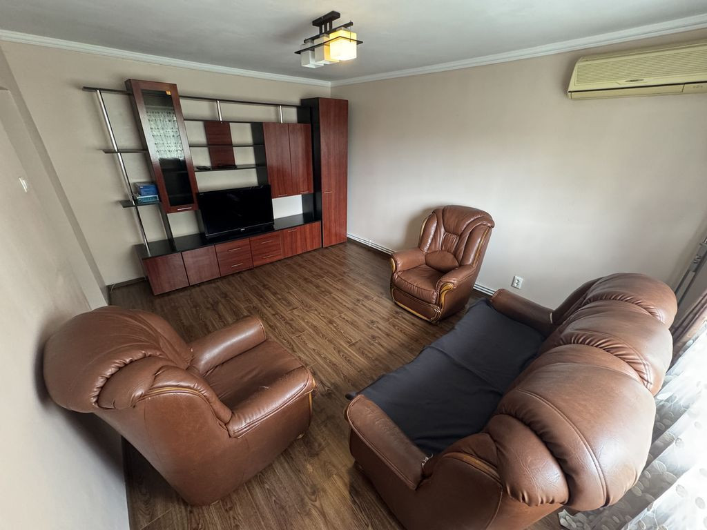 Apartament 3 camere zona Inel 2