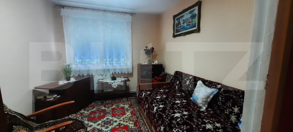 Apartament cu 3 camere, suprafata de 51 mp, zona Carpati 1