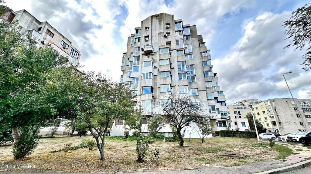 PRECONTRACT SEMNAT - FALEZA NORD - APARTAMENT 4 CAMERE -