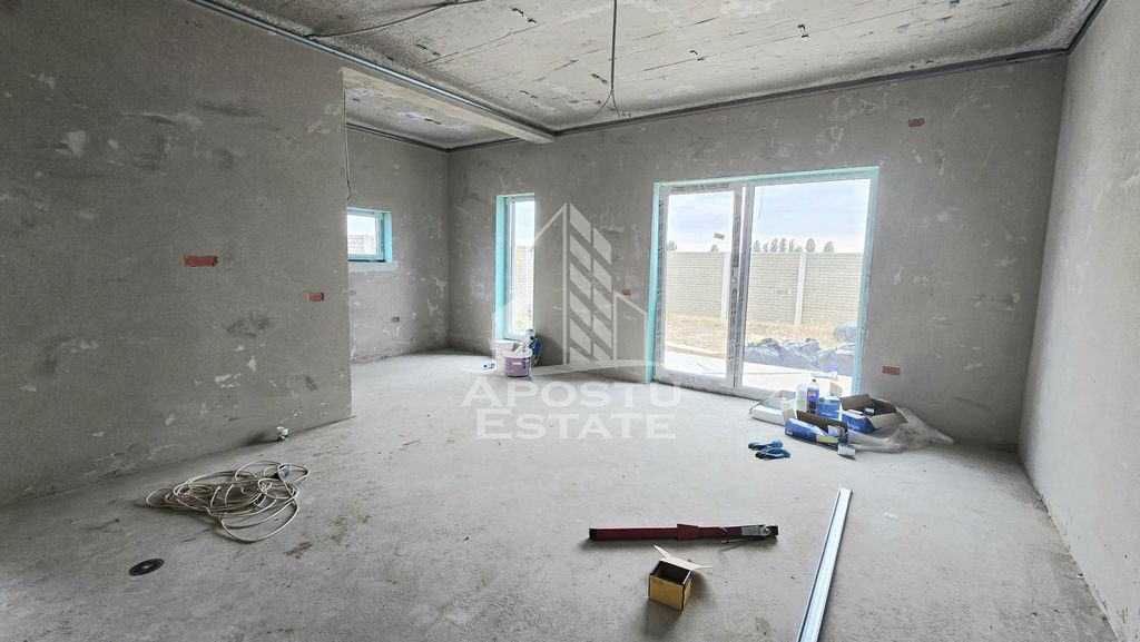 1/2 Duplex pe parter, cu 3 camere si 2 bai, Sag