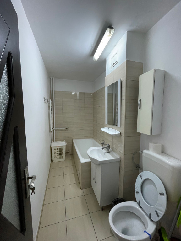 Obor masina de paine etaj 7