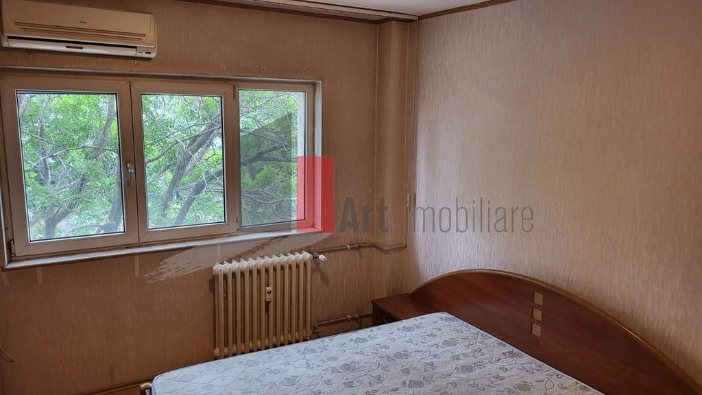 Apartament de inchiriat cu 2 camere in zona Turda
