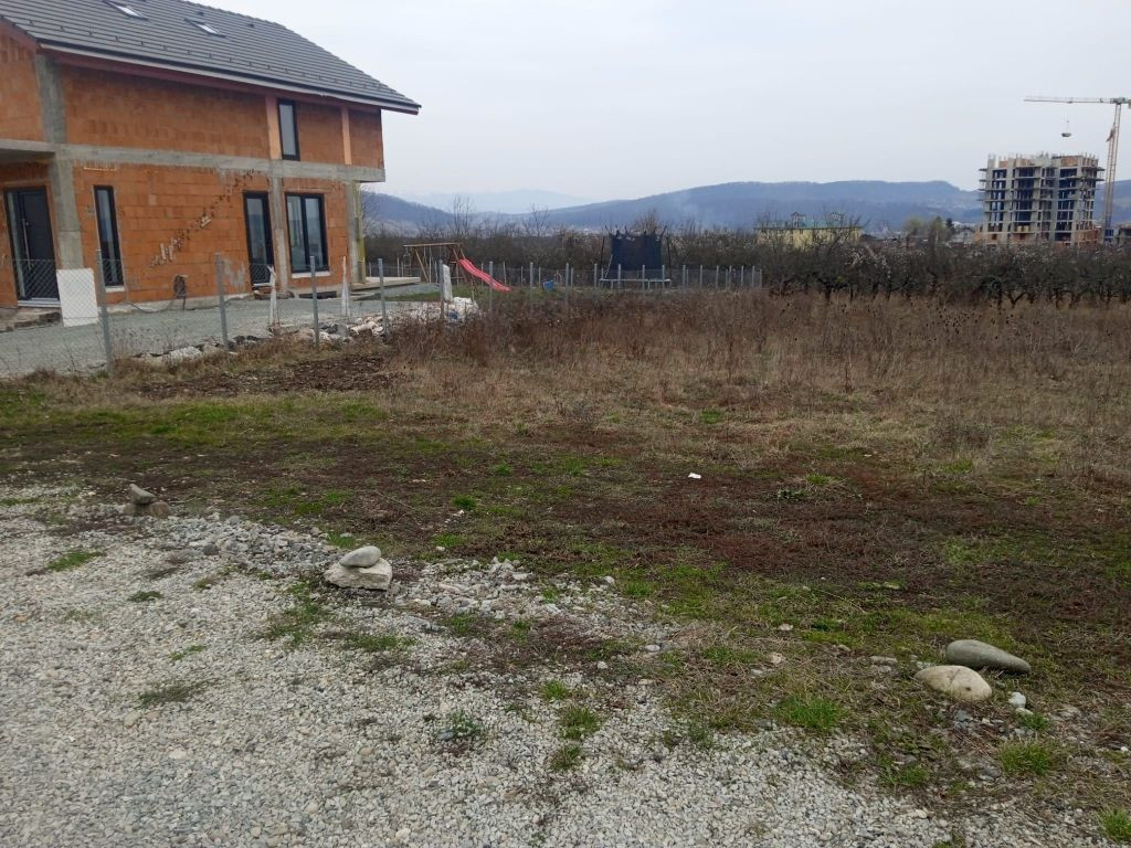 Teren intravilan - 10 ari - aproape de Panoramic Residence