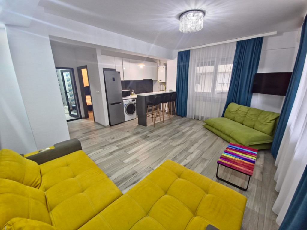 Mamaia Nord partea cu marea apartament 2 camere termen lung