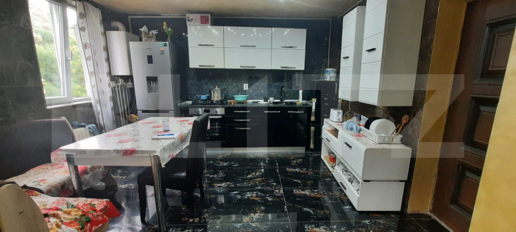 Aartament 2 camere, zona Micro 14 suprafata 50 mp