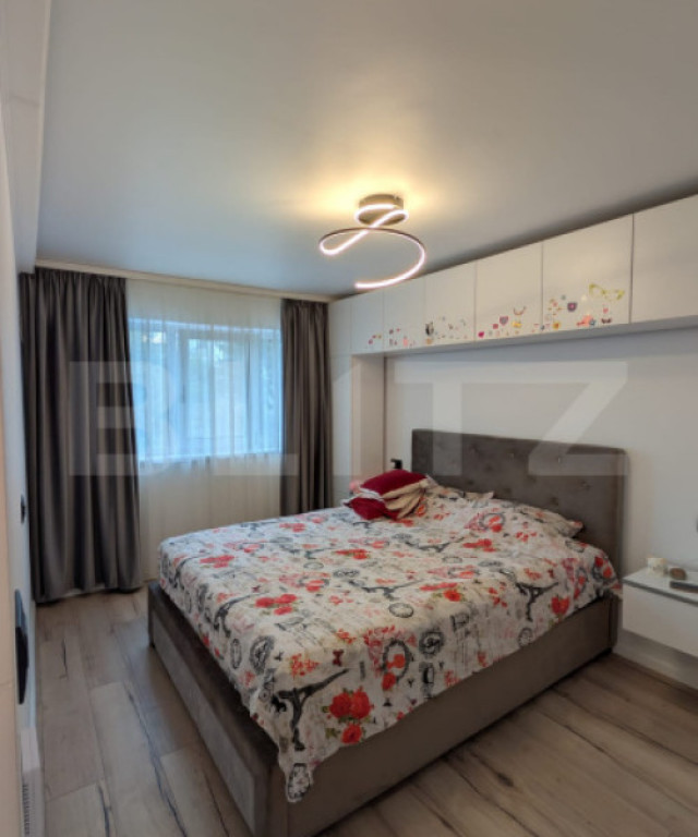 Apartament 3 camere, 72 mp, zona Micro 4