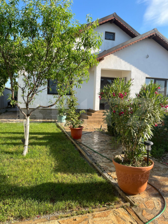 Casa parter, 100 mp utili, 380 mp teren, Preajba Smart Pub