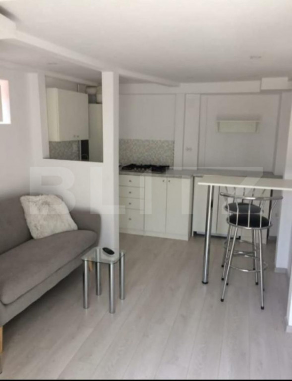 Apartament cu o camera de vânzare – zona Tudor, etaj 1 di