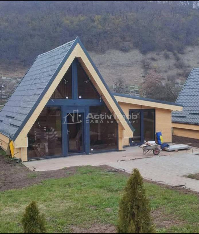 Casa pe Structura Lemn si Panouri SIP