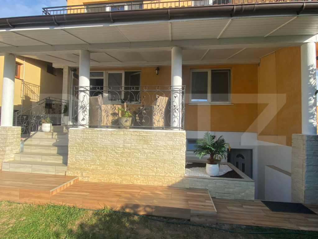 Apartament de vanzare, cu 5 camere la vila, 120 mp, zona Kau