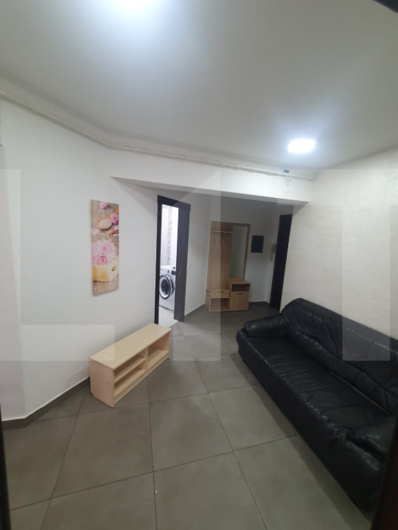 Apartament ultramodern, cu 3 camere, 2 băi, 2 balcoane, blo