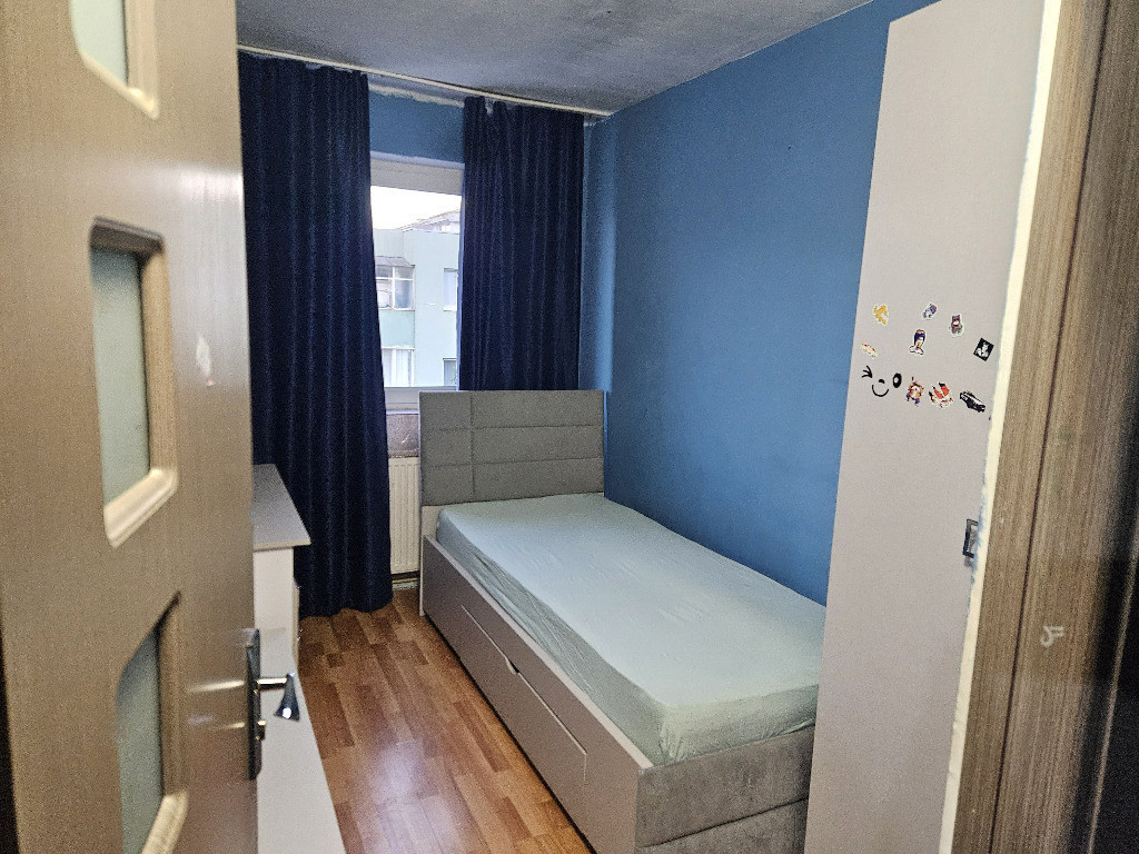 Apartament de 3 camere zona ASTRA