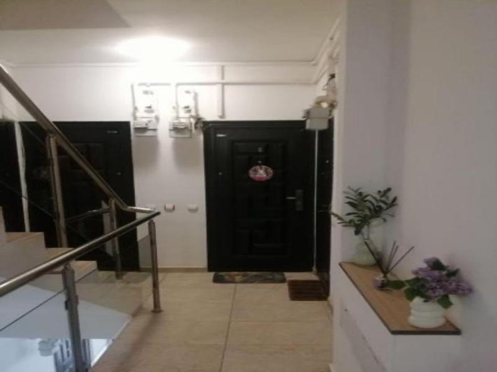 Apartament 2 camere, mobilat și utilat complet