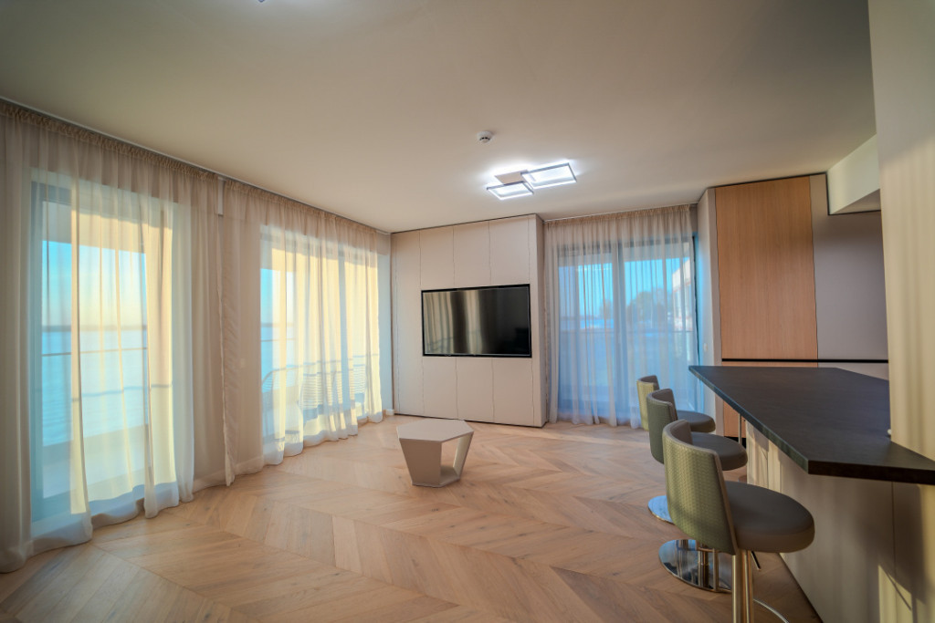 Mamaia Butoaie • 2 camere lux • parcare privată • ter