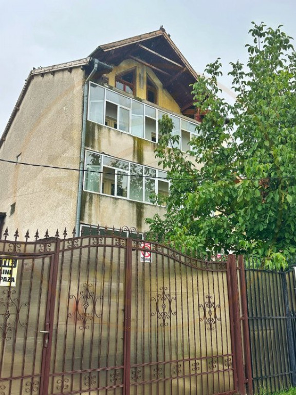 Casa Generoasa + 500mp Teren Pitesti - Exercitiu