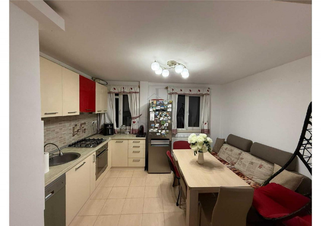 SAGULUI - ETAJ 2 - BLOC IZOLAT - 3 CAMERE - CENTRALA PROPRIE