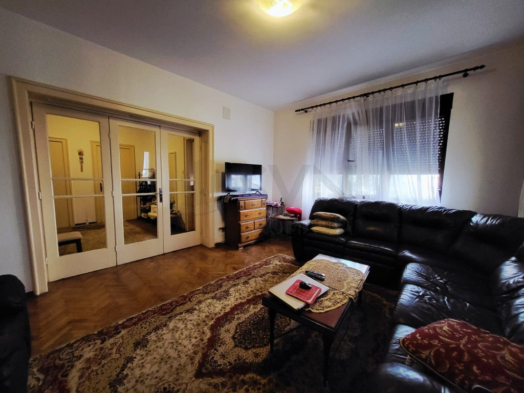 Apartament 4 camere - Pasaj Marasesti - Cladire Interbelica