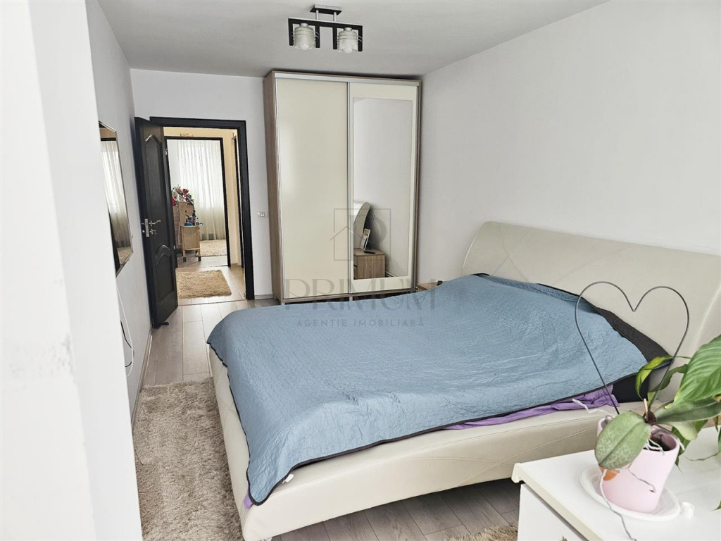 SEMICENTRAL - ETAJ 3 - LIFT - GARAJ SUB BLOC - 3 CAMERE - CE