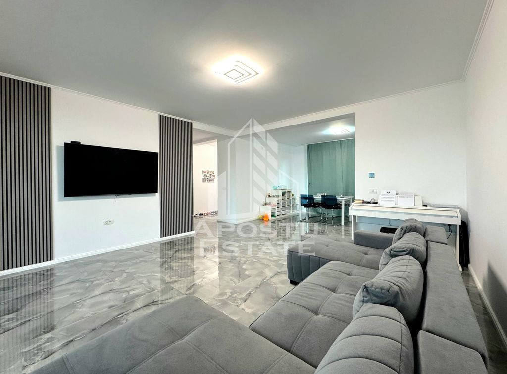 Casa individuala langa Timisoara, 5 camere, 3 bai, teren ...