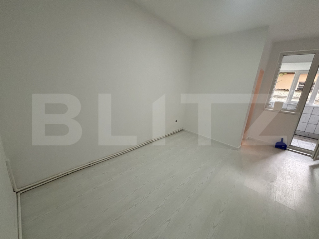 Garsonieră de vânzare, 28 mp, Strada Ostrovului