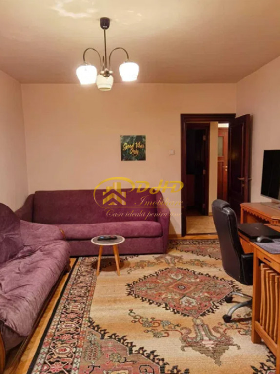 Inchiriez apartament 2 camere semidecomandat, CUG