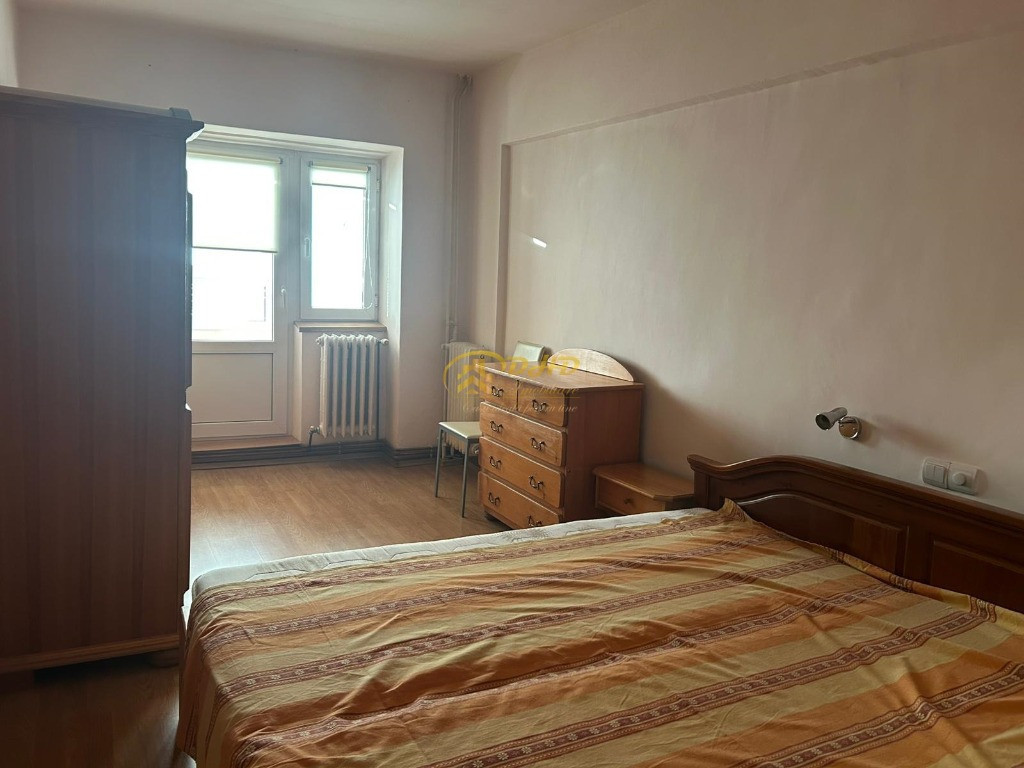 Apartament 3 camere zona Gării - Stația Bacinschi