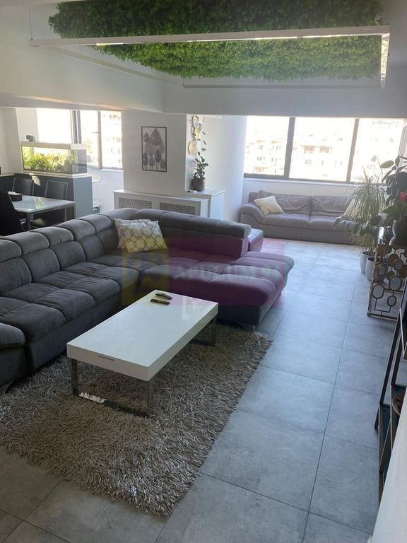 Vanzare duplex 4 camere Unirii-Piata Alba Iulia