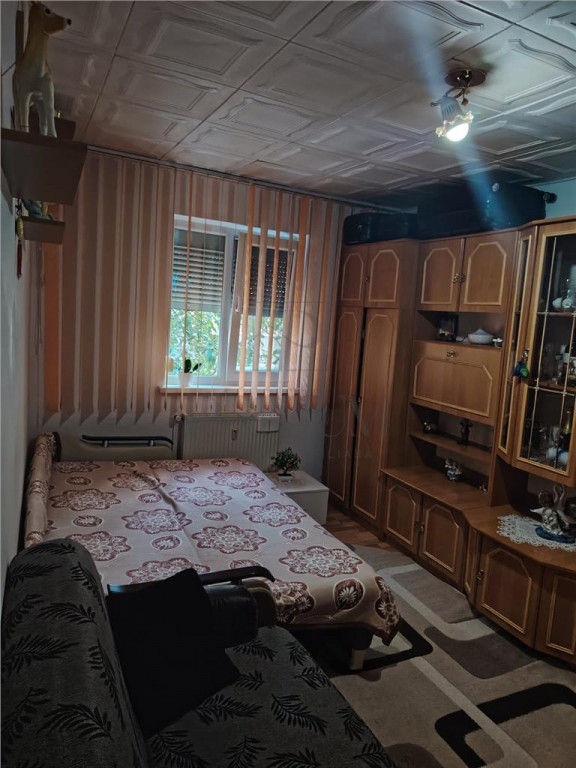 Garsoniera renovata - Etaj Intermediar - Centrala - Clima -