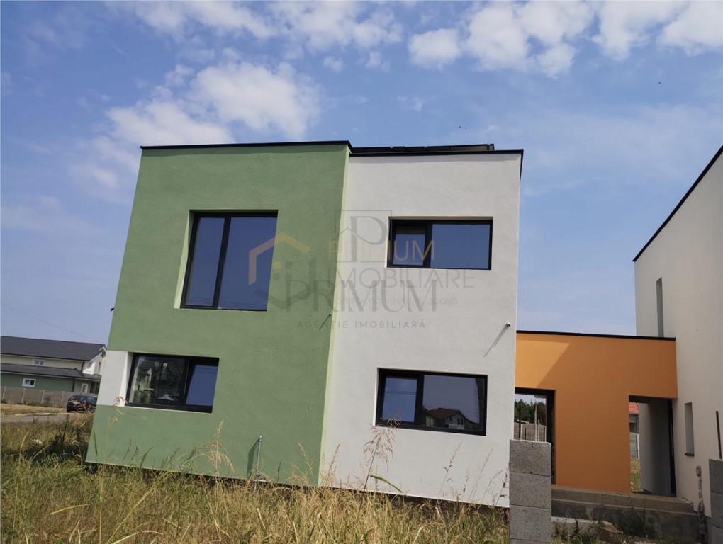 Duplex individual - teren 388 mp - zona buna