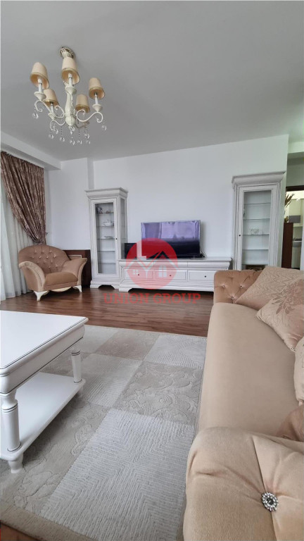 Apartament modern cu priveliste – 2 camere, Solid Resid...