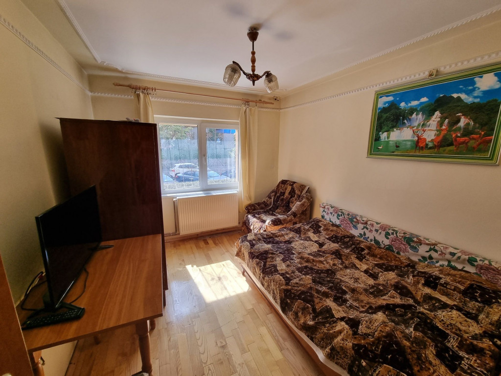 Apartament cu 3 camere Racadau-intrare,140000 Euro