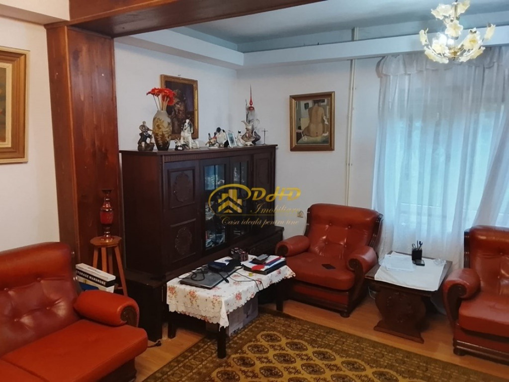 Inchiriez apartament in Copou, pret negociabil