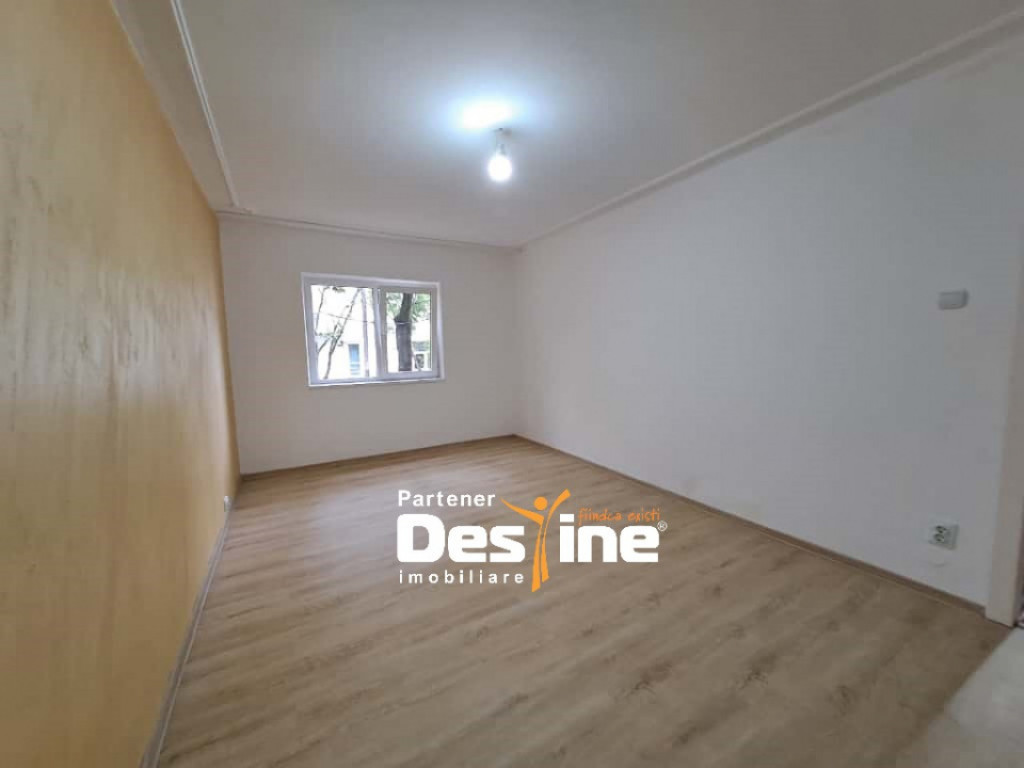 Apartament 2 camere, decomandat , Dacia, 79.900 euro