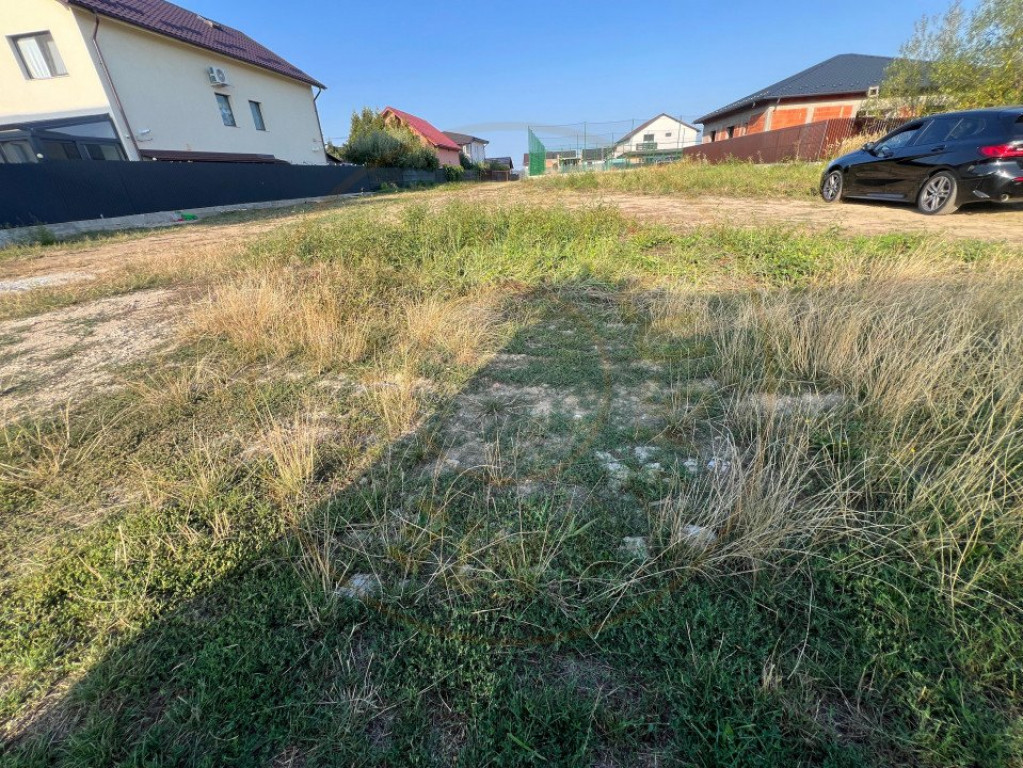 Teren intravilan 1778 mp Pitesti-Strada Pinilor, zonă exclu