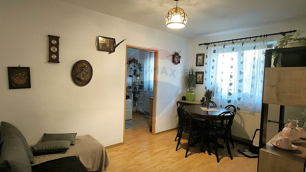 Apartament 3 camere | et 1 | Garaj + Parcare | Gura Câmp...