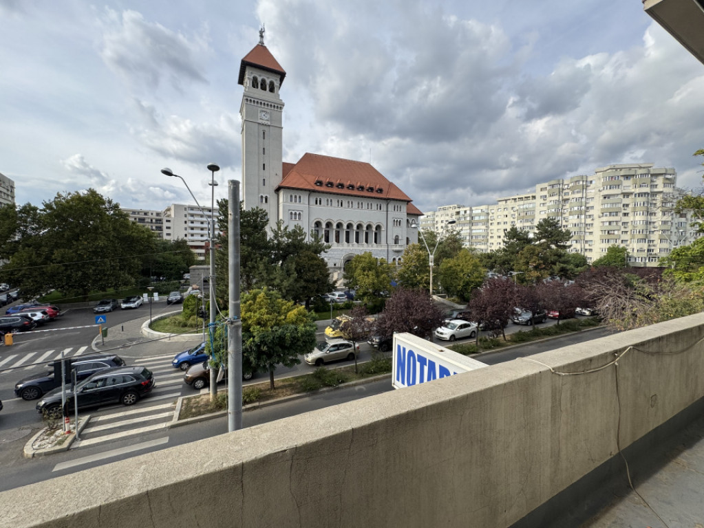 Birou spațios lângă Primăria sect 1, Banu Manta- Titules