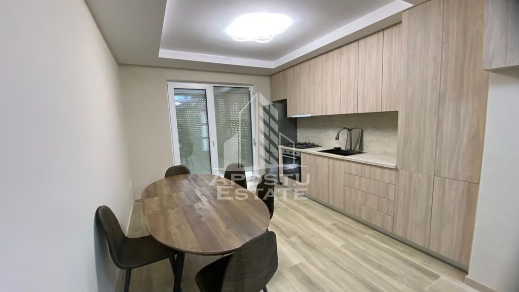 Duplex spațios cu 4 camere,Giroda