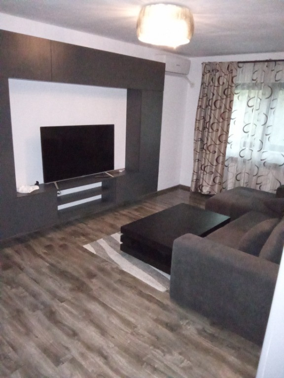 Apartament decomandat 2 Calarasilor-Concordia