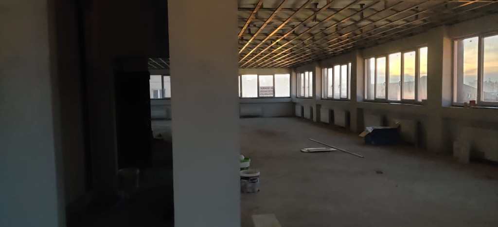 Zona buna, cu vad comercial, spatiu 320mp