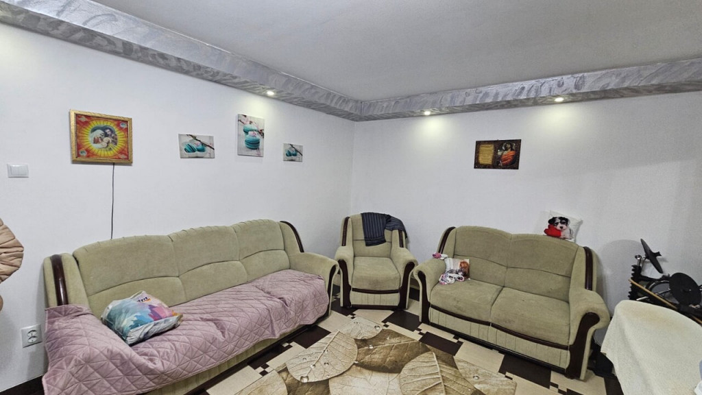 Zona AFI Palace casa 2007 parter 3 camere la 109000 euro