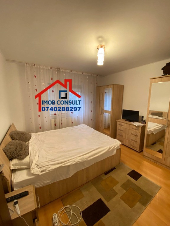 Banca Nationala, 2 camere decomandate / Cod CE 873