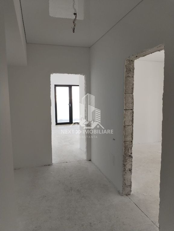 Apartament 3 camere la alb, Mamaia, Lacul Siutghiol