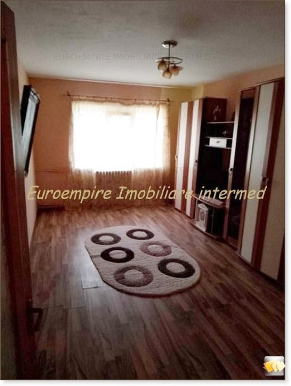 Apartament 2 camere decomandate zona Cet, CENTRALA GAZ