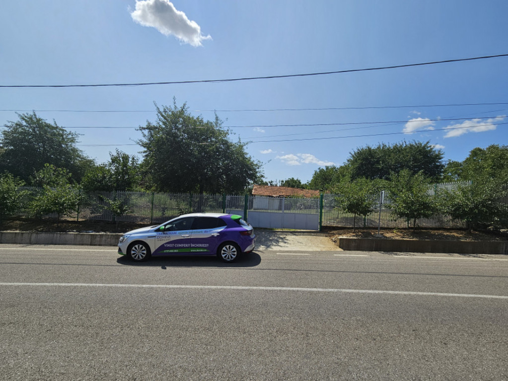 Teren intravilan, 1.202 mp, în comuna Runcu, sat Dobrița