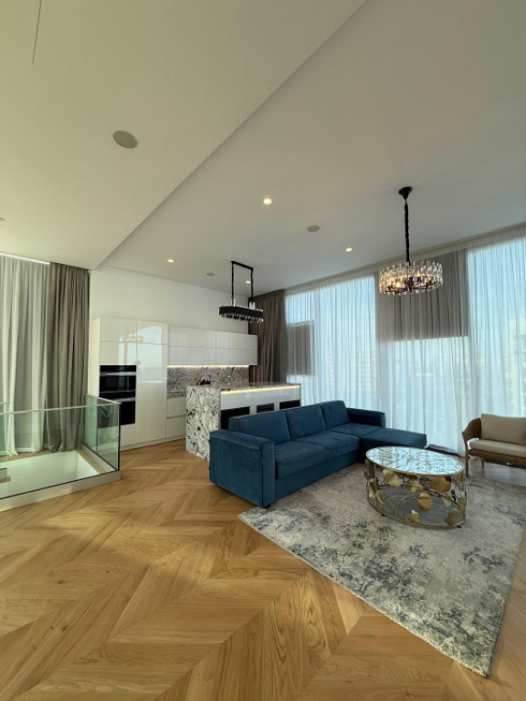 Penthouse 4 camere | 300 MP | ONE Mamaia Nord | Vedere spre