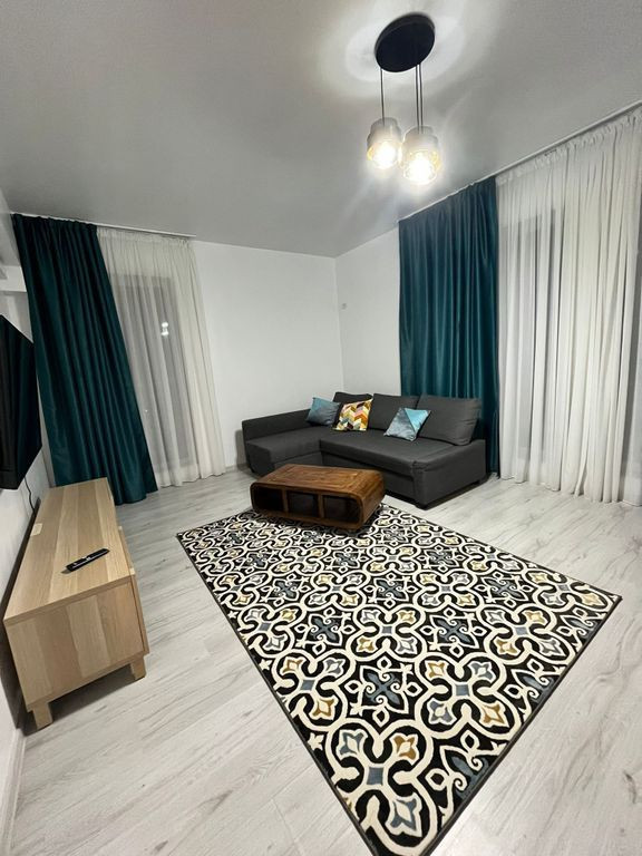 3 cam, Rebreanu, bloc nou, încălzire pardoseala, parcar...