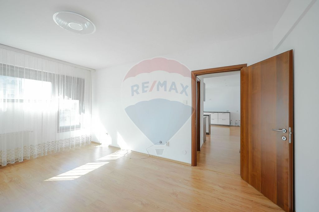 Apartament 73 mp, Lift, Panoramă, Bloc Nou, Parc Țăran...